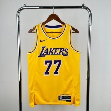Los Angeles Lakers 2024-26 Icon Dončić 77 c7e9e435 фото