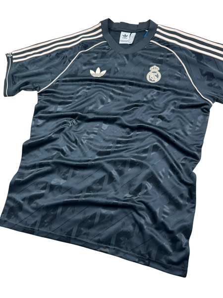 Тренувальна футболка Реал Мадрид сірий Real-Madrll-Shirt25-2 фото