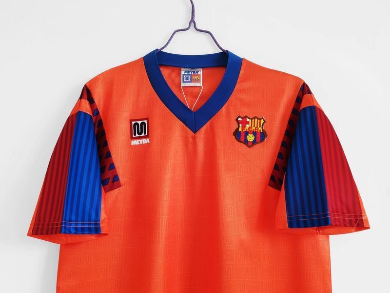 Ретро-футболка Барселона 1991/92 виїзний barcaawwwayretro фото