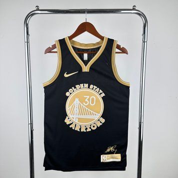 Golden State Warriors 2024 Select Series Stephen Curry 0e6bcb1d фото
