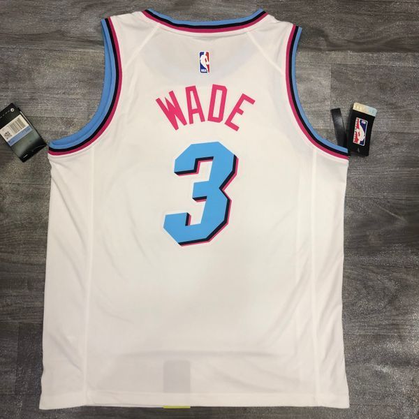 Miami Heat 2017-18 City Wade 3 7231ec5d фото