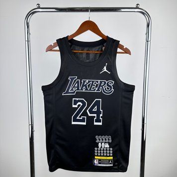 Los Angeles Lakers 24 Bryant MVP d29db28a фото