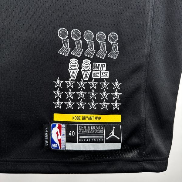 Los Angeles Lakers 24 Bryant MVP d29db28a фото